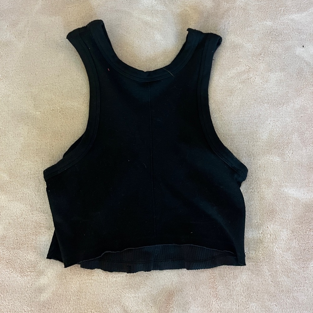 Black Sleeveless Crop Top
